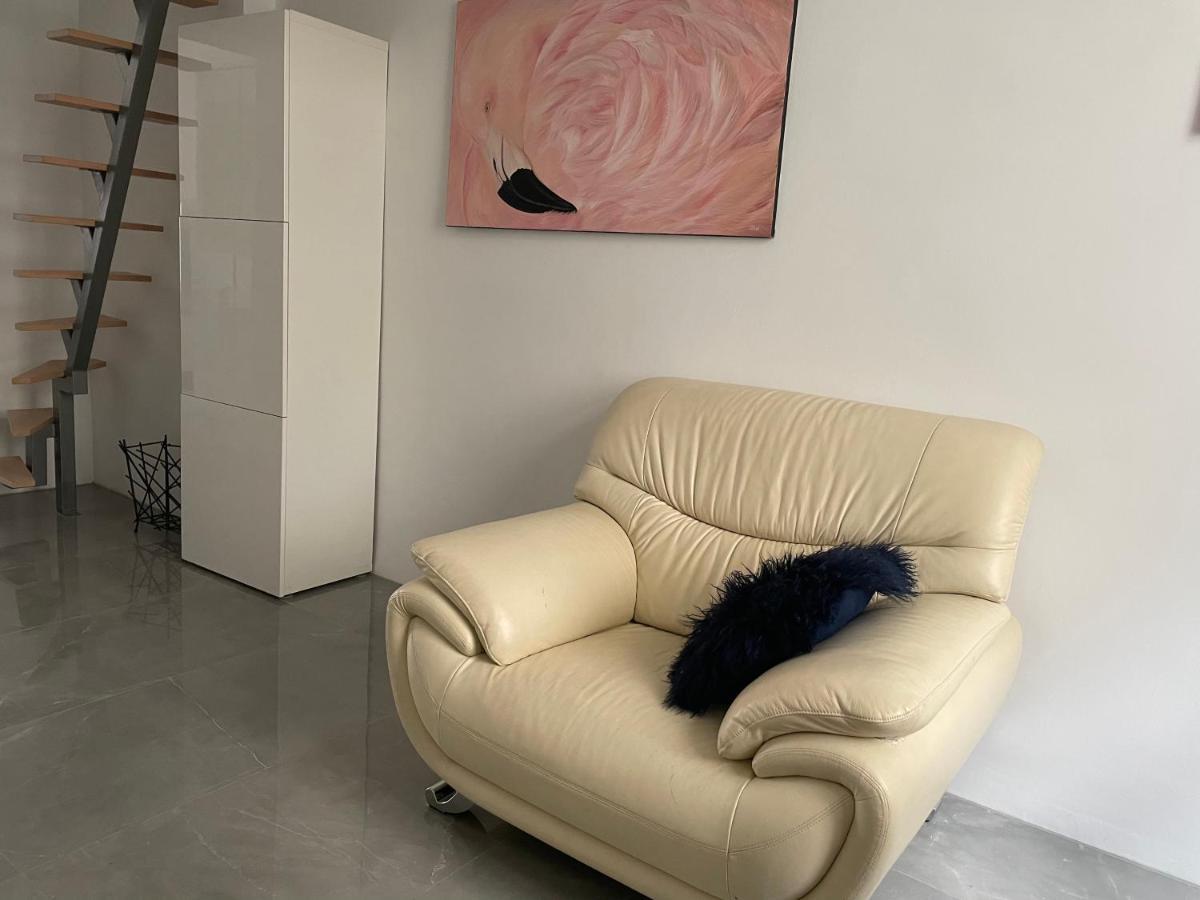 Luxury 60M2 Appartement In Wilhelmstadt Berlim Exterior foto