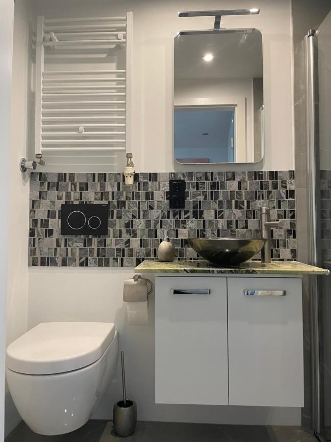 Luxury 60M2 Appartement In Wilhelmstadt Berlim Exterior foto