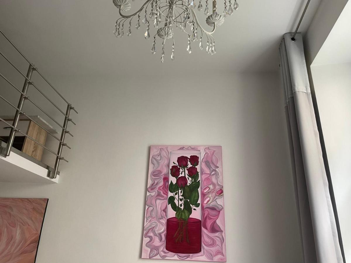 Luxury 60M2 Appartement In Wilhelmstadt Berlim Exterior foto